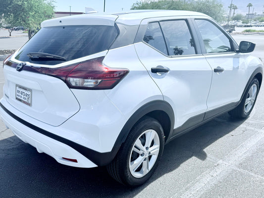 2024 NISSAN KICKS